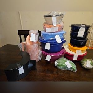 TUPPERWARE